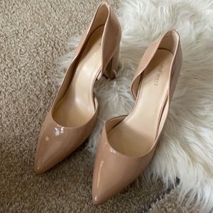 Nine West nude pumps size 12